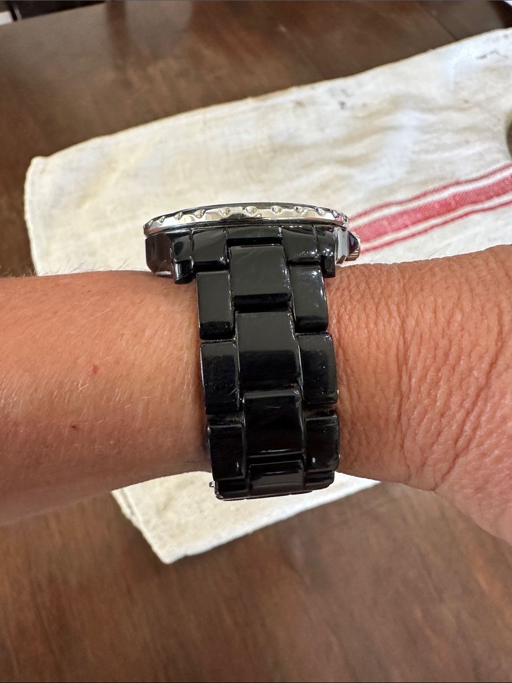 Michael Kors Black Resin Bracelet Watch with Silver-Tone Bezel - Picture 8 of 10